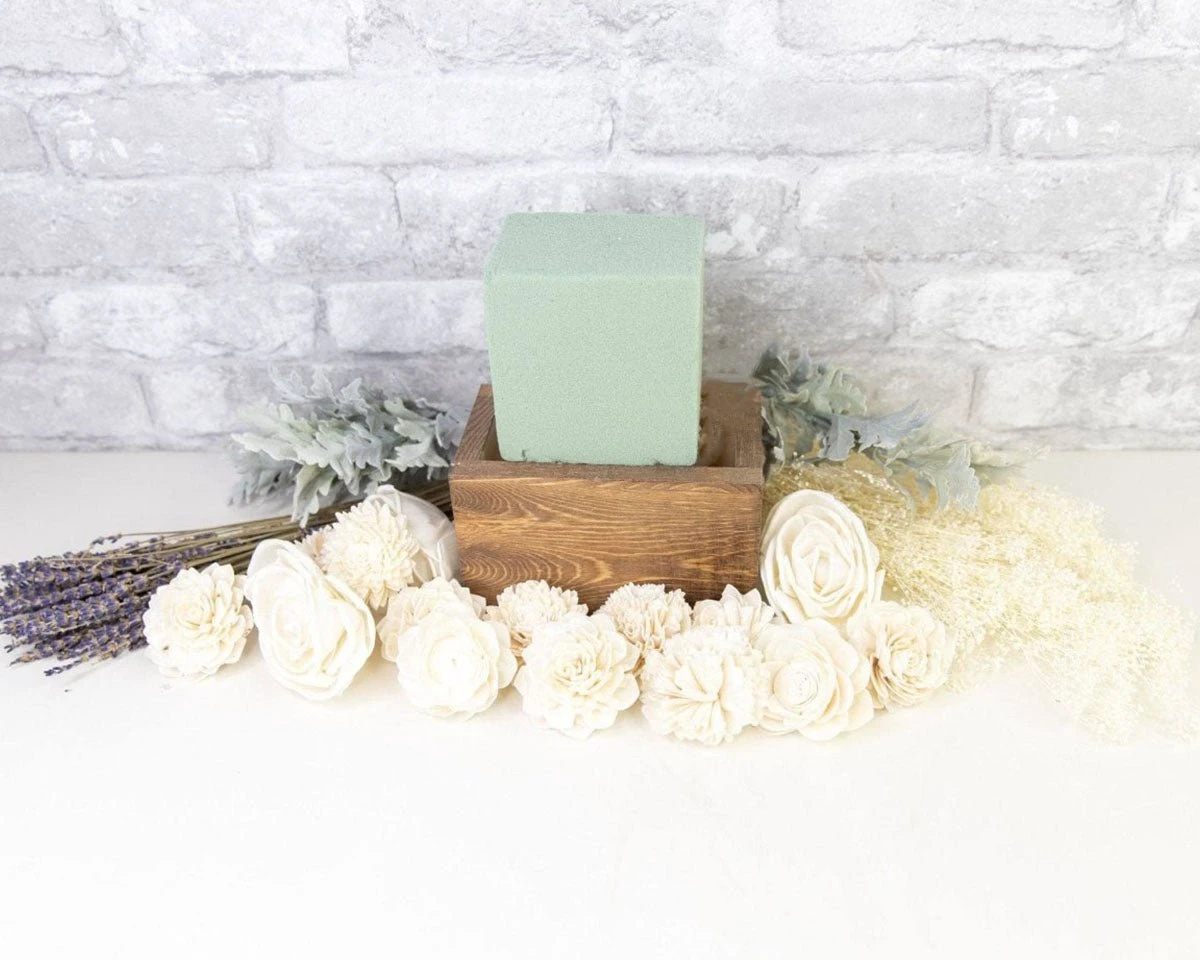 Constance Centerpiece 13 Constance Centerpiece - Image 11