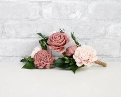 Custom Boutonniere (Set Of 3)