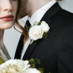 Perfect Simplicity Boutonniere (Set Of 3)