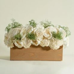 Perfect Simplicity Wedding Centerpiece