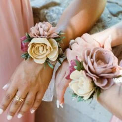 Vintage Vineyard Corsage (Set Of 3)